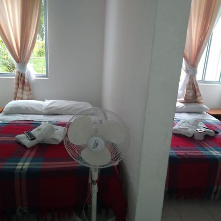 Servituristicos La Esmeralda Hotel Santa Maria Ngoại thất bức ảnh
