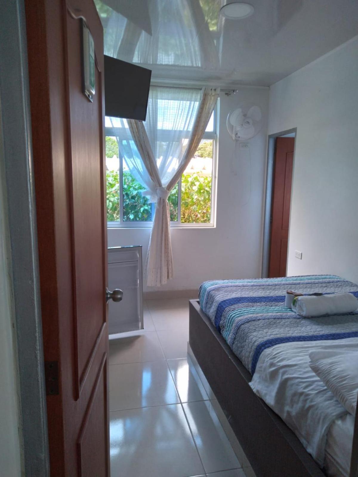 Servituristicos La Esmeralda Hotel Santa Maria Ngoại thất bức ảnh