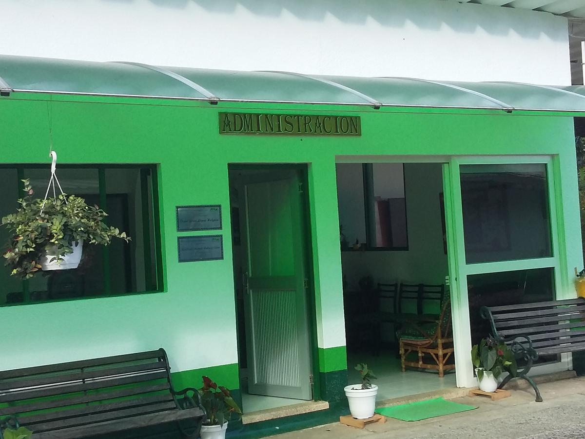 Servituristicos La Esmeralda Hotel Santa Maria Ngoại thất bức ảnh